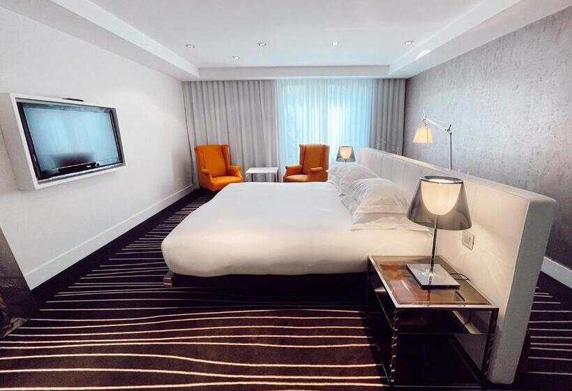 Отель Maison Pic