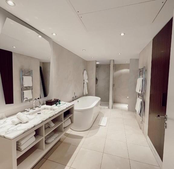 Отель Maison Pic