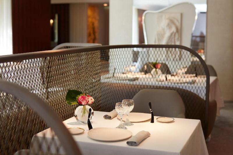 Отель Maison Pic