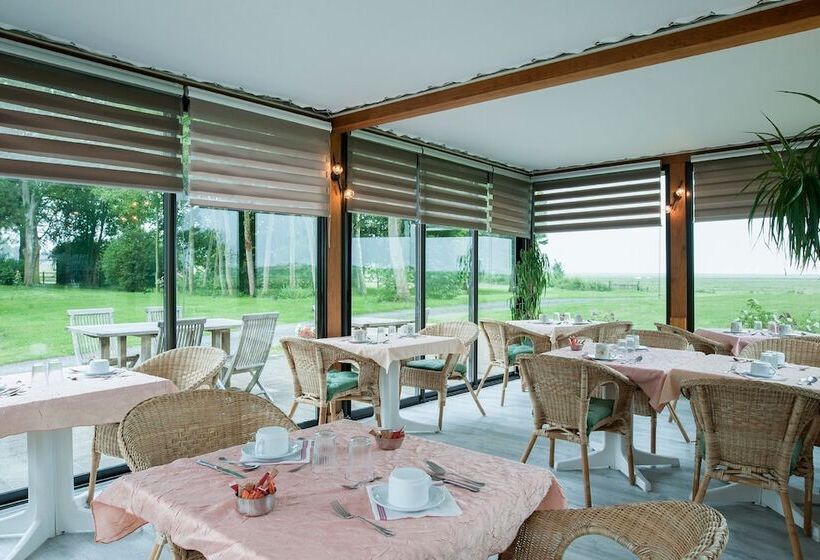 Отель Manoir De La Roche Torin, The Originals Relais