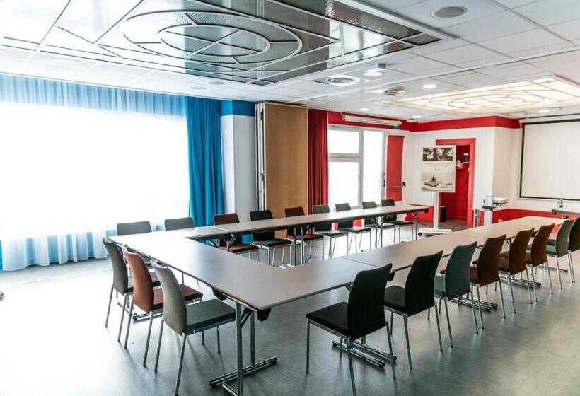 هتل Mercure Lyon Centre Château Perrache