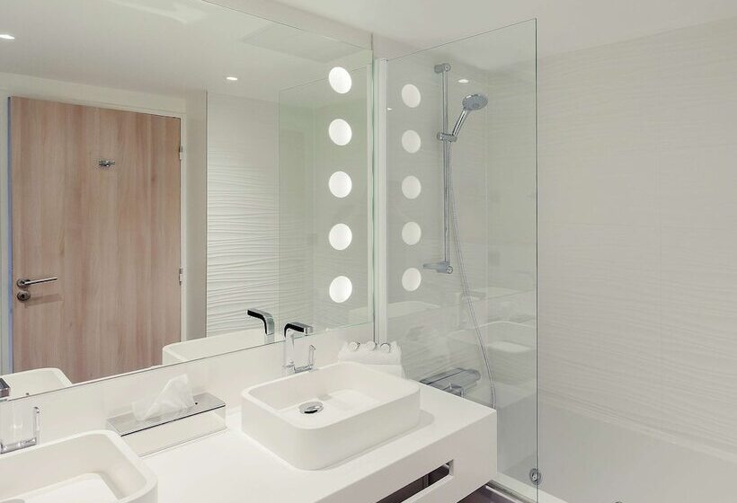 هتل Mercure Orleans Centre Bords De Loire