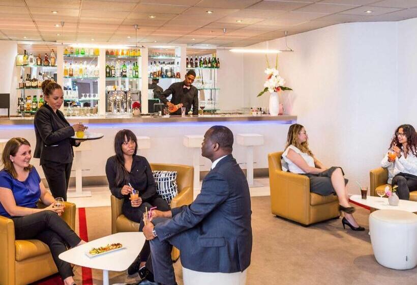 فندق Mercure Paris Le Bourget Aeroport