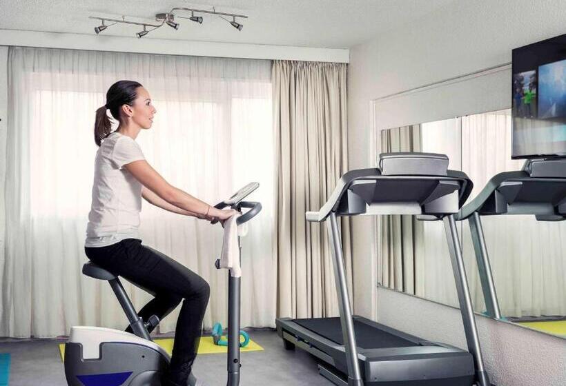 فندق Mercure Paris Le Bourget Aeroport