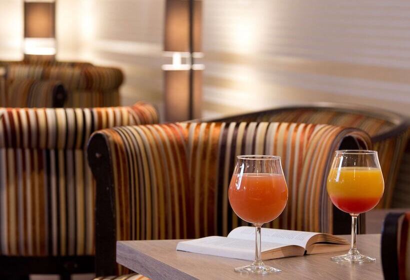 בית מלון כפרי Mercure Vichy Thermalia