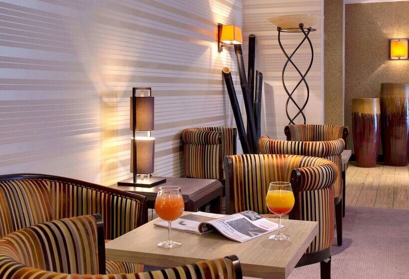 בית מלון כפרי Mercure Vichy Thermalia