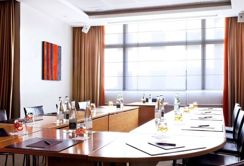 فندق Nest Paris La Défense   Mgallery