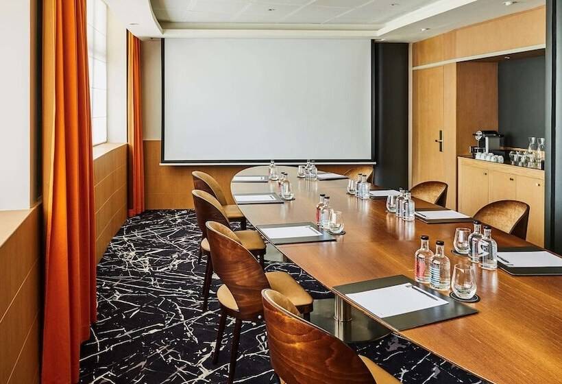 فندق Nest Paris La Défense   Mgallery