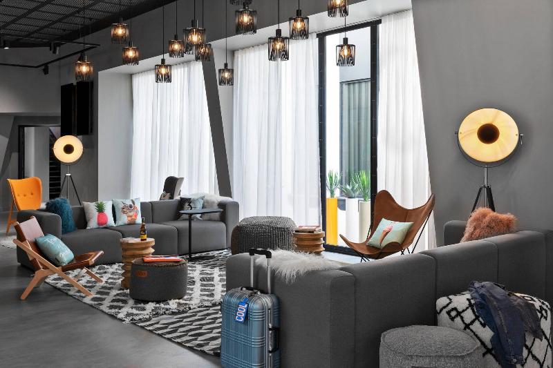 酒店 Moxy Lyon Airport