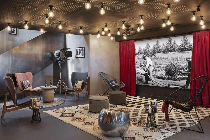 酒店 Moxy Lyon Airport