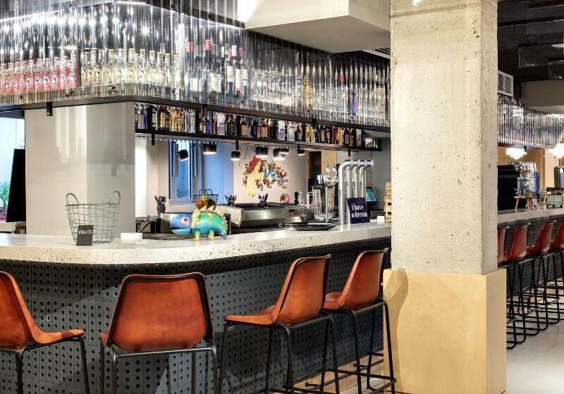 ホテル Moxy Paris Bastille