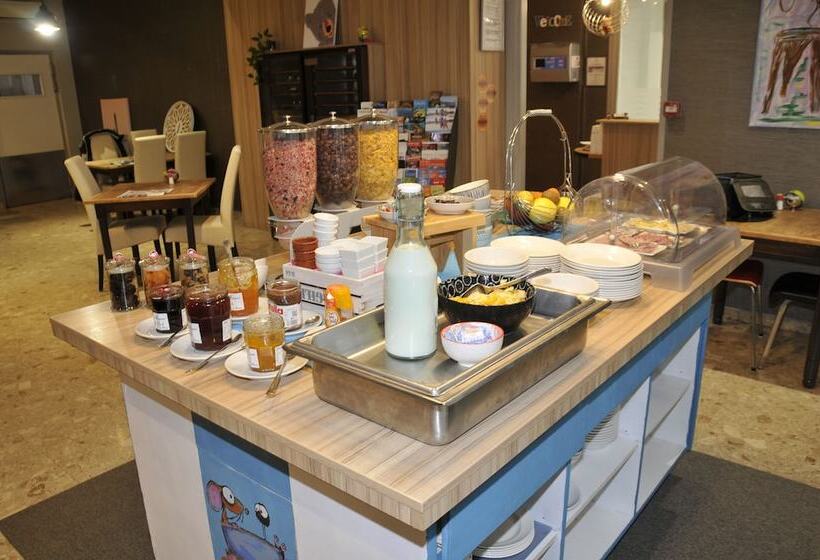 בית מלון כפרי Nestor