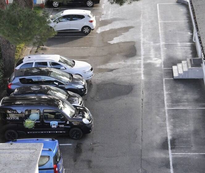 בית מלון כפרי Nestor