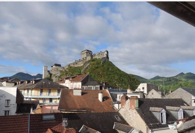 فندق Notre Dame Auxiliatrice