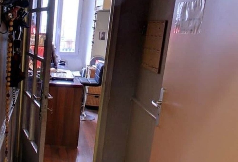 فندق Notre Dame Auxiliatrice