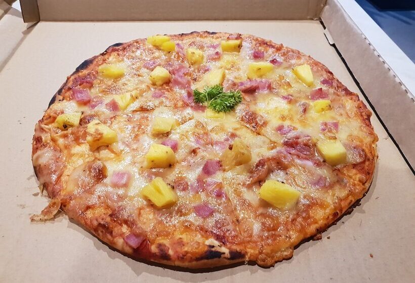 هتل Peninsula International