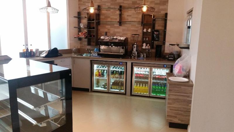 هتل Peninsula International