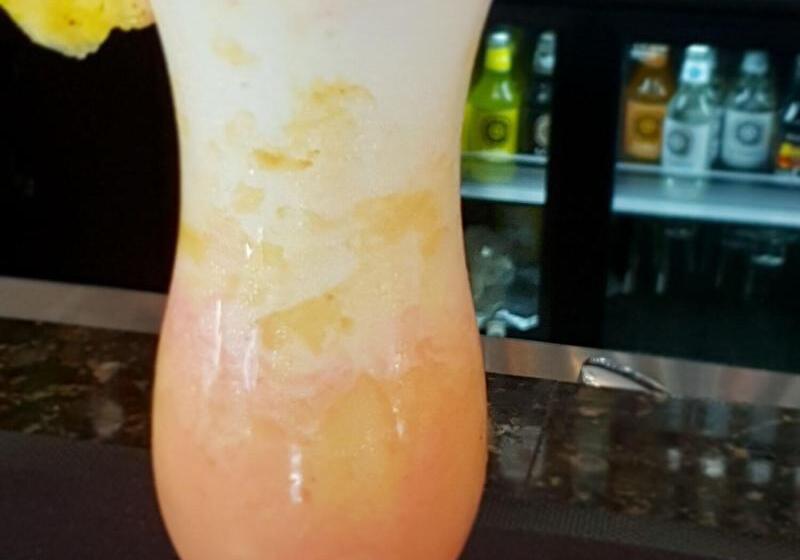 هتل Peninsula International