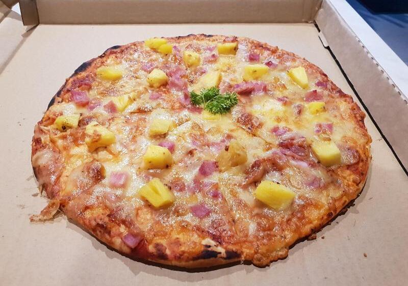 هتل Peninsula International