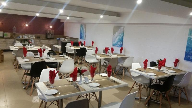 هتل Peninsula International