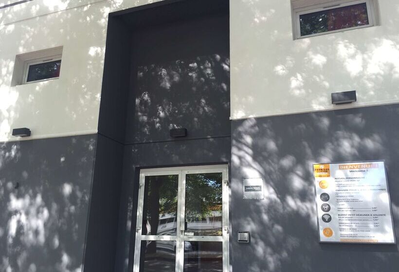 Отель Premiere Classe Rennes Sud Est