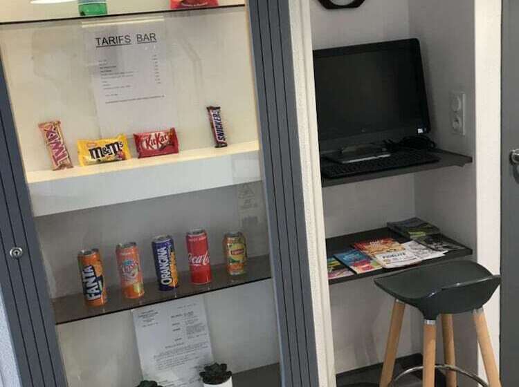 Отель Premiere Classe Rennes Sud Est