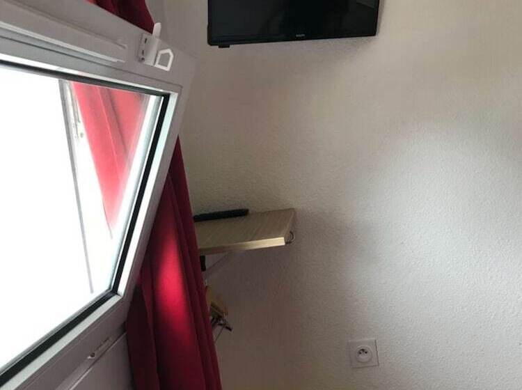 Отель Premiere Classe Rennes Sud Est