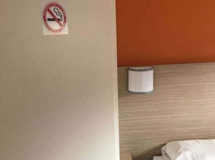 Отель Premiere Classe Rennes Sud Est