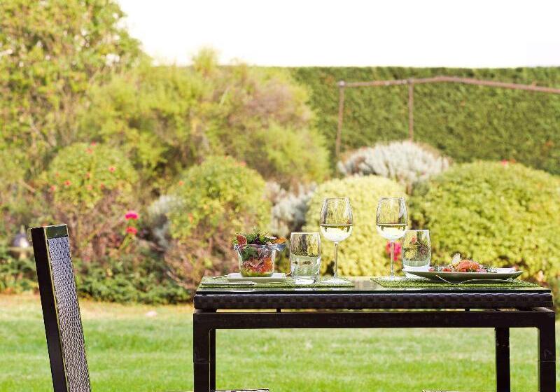 호텔 Pullman Toulouse Airport