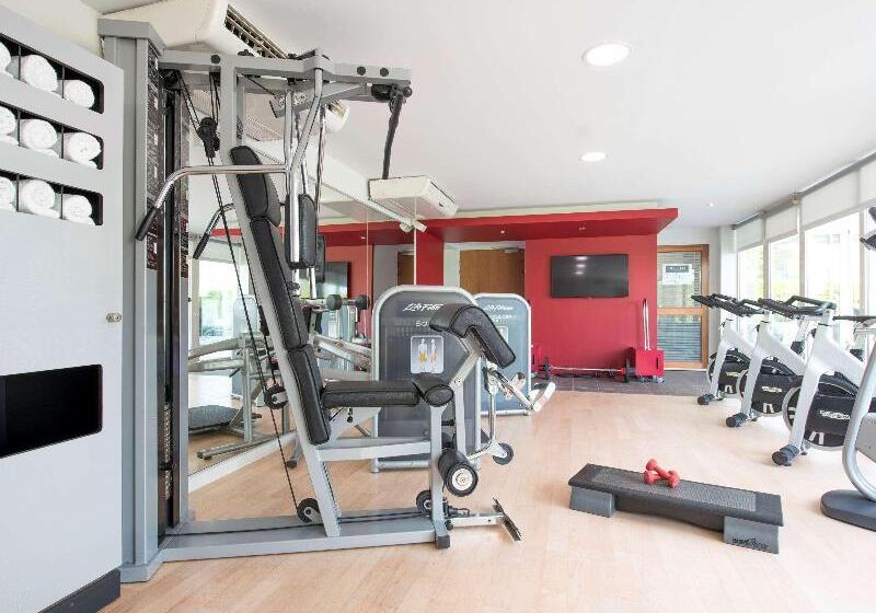 호텔 Pullman Toulouse Airport