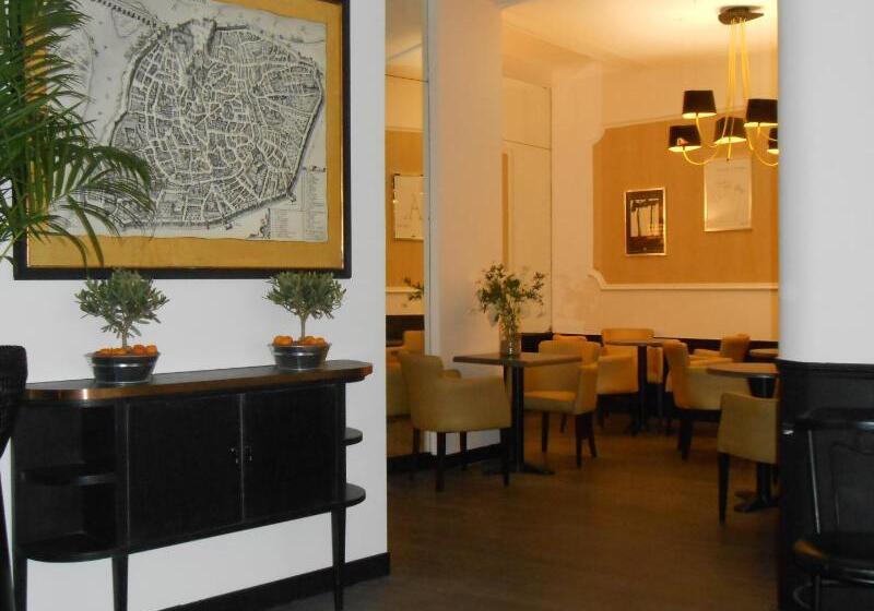 هتل Regina Boutique