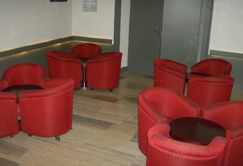 فندق Restaurant Du Parc De La Colombiere