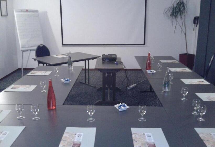 فندق Restaurant Du Parc De La Colombiere