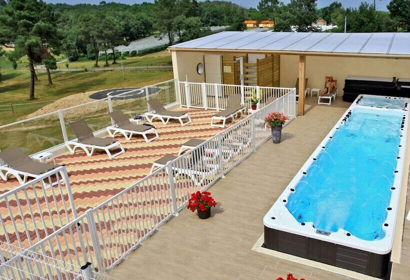 호텔 Restaurant Logis Le Tropicana