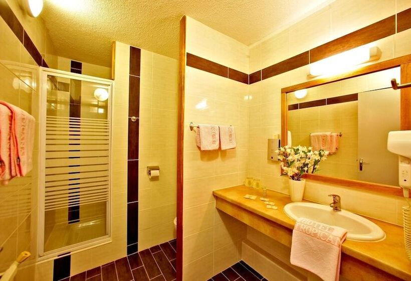 호텔 Restaurant Logis Le Tropicana