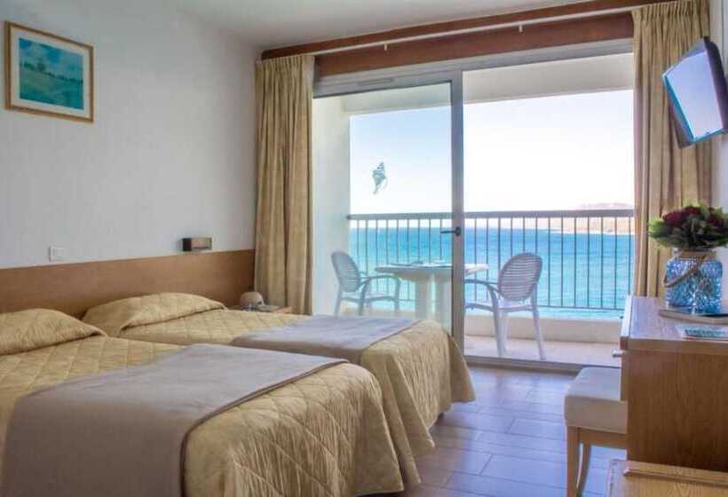 Отель Roc E Mare