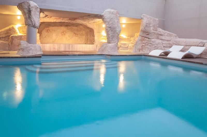 酒店 Royal Ours Blanc Boutique Hôtel & Spa