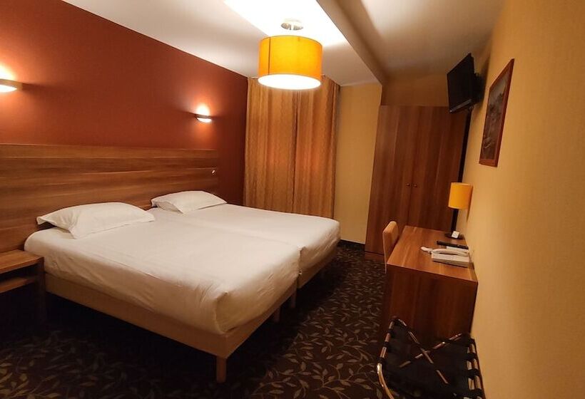 Отель Résidence Share Inn