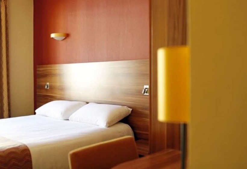 Отель Résidence Share Inn