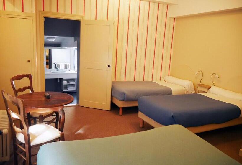 Отель Saint Jean