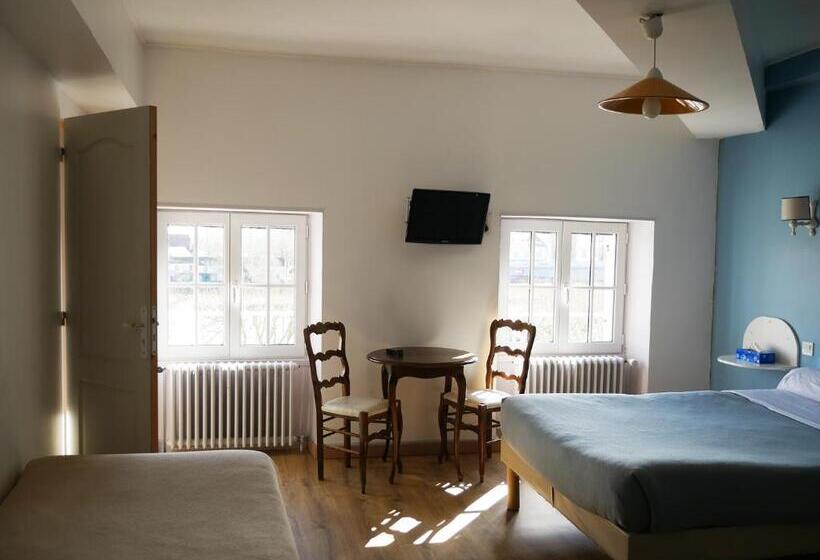 Отель Saint Jean