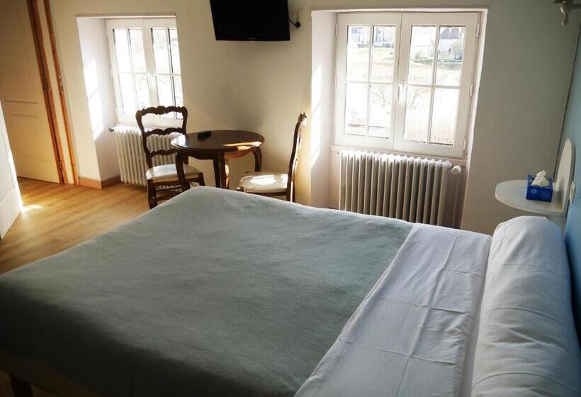 Отель Saint Jean