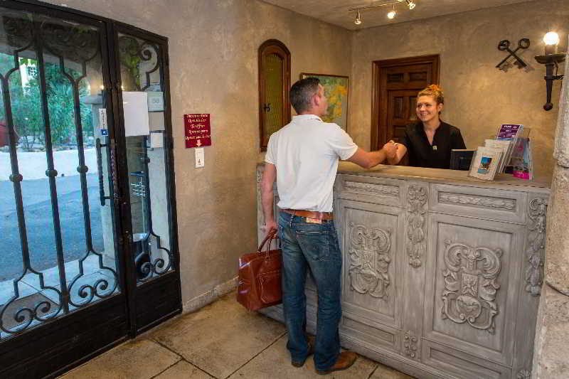 호텔 Le Confidentiel Hôtel & Spa