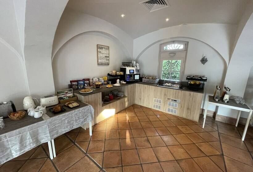 호텔 Le Confidentiel Hôtel & Spa