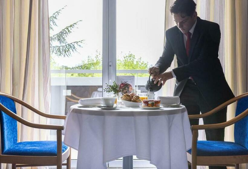 ホテル Hôtel Savoie Leman