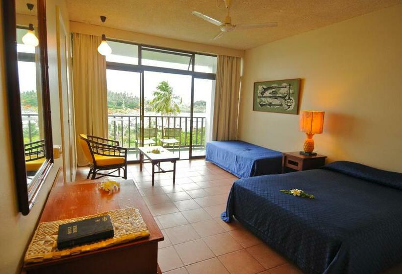 Отель Savusavu Hot Springs