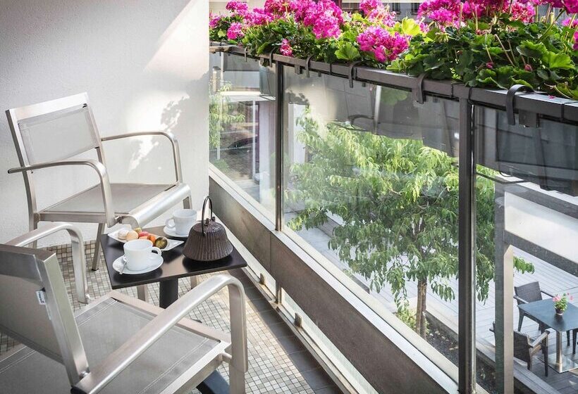 Отель Sofitel Strasbourg Grande Ile