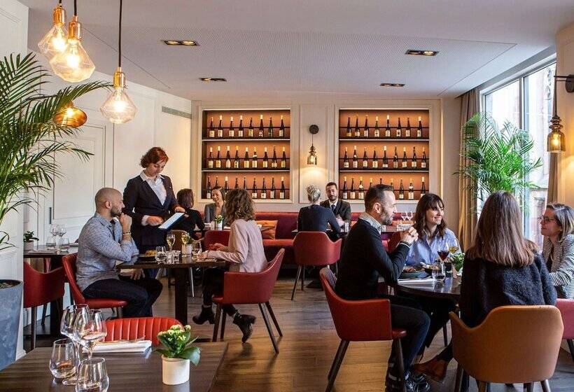 Отель Sofitel Strasbourg Grande Ile