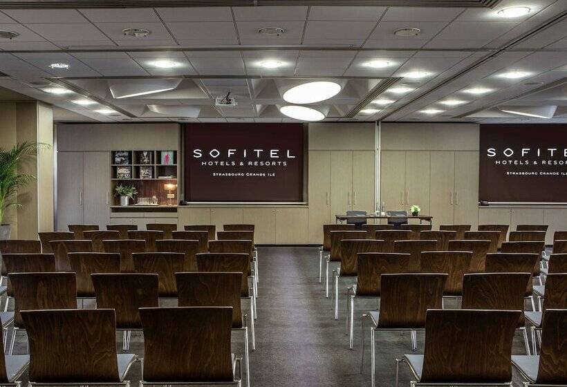 Отель Sofitel Strasbourg Grande Ile