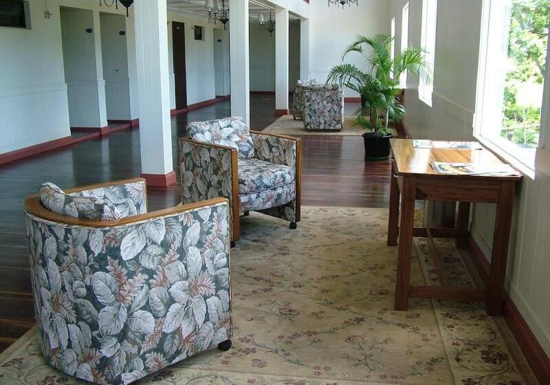 Southern Cross Hotel Fiji